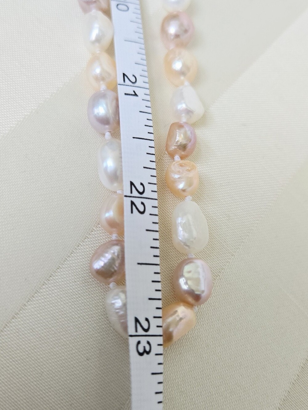 All Natural Baroque Freshwater Pearl Necklace NWT - Picture 3 of 9
